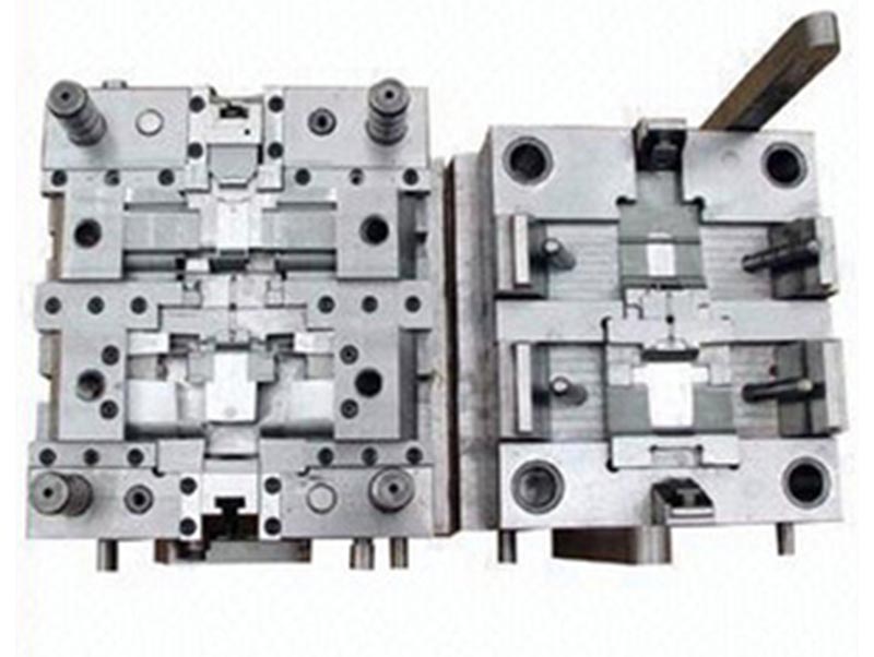 蔚精密塑料模-07